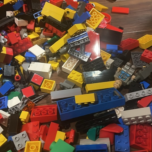 VINTAGE LEGOS/not negotiable on price - Picture 11 of 13